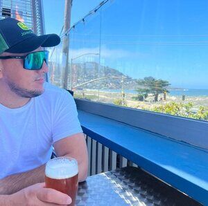 Meet your Posher, Albert